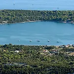 In Verunic Near The Sea *