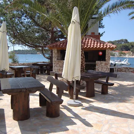 In Verunic Near The Sea *